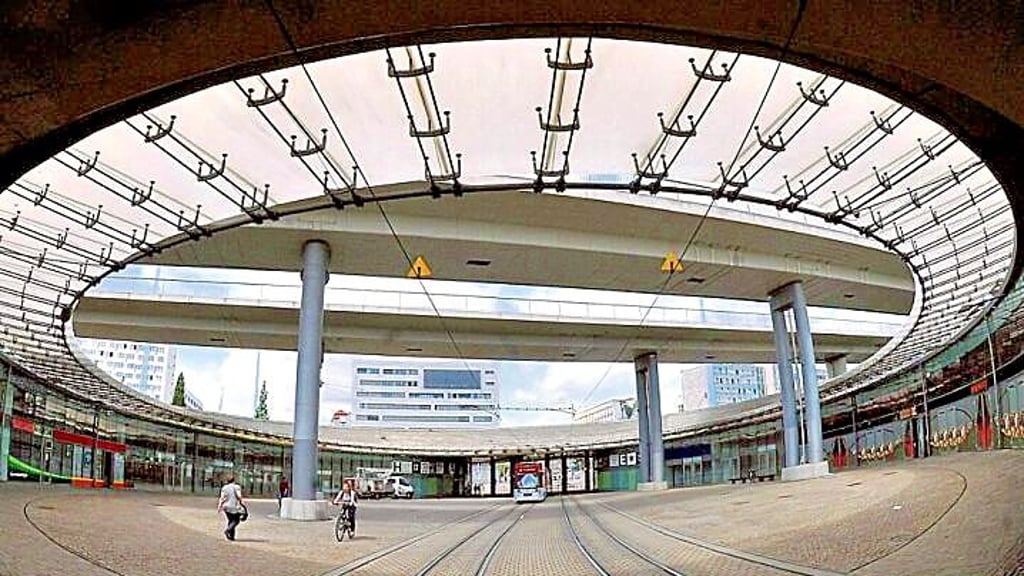Leerstand prägt das Rondell am Riebeckplatz in Halle - wie kann die Stadt hier gegensteuern?