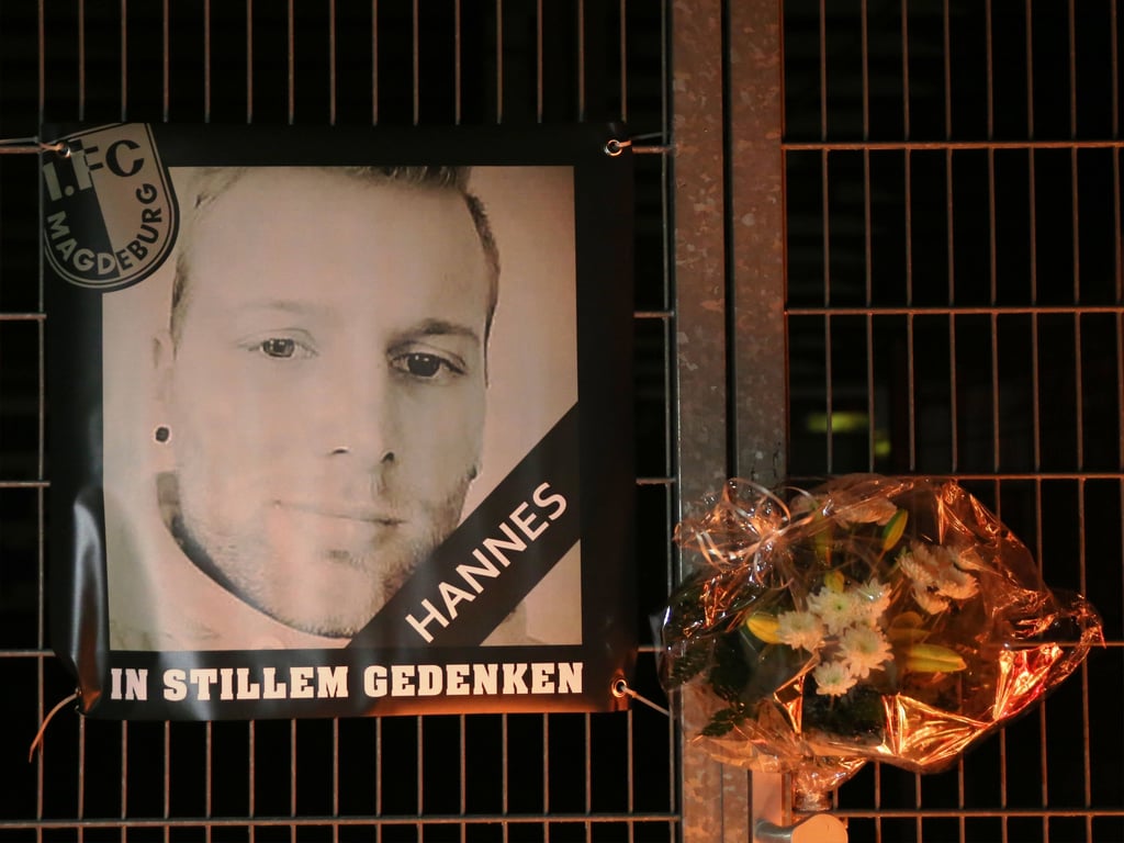 Am 12. Oktober 2016 erlag Hannes Schindler seinen schweren Verletzungen. Seiher findet ein jährliches Gedenkspiel vom 1. FC Magdeburg statt.