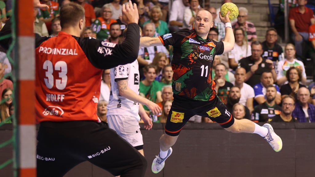 Daniel Pettersson stand zuletzt am 22. September beim 24:29 gegen den THW Kiel auf der Platte.