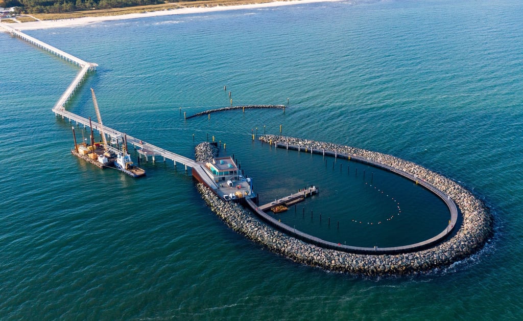 Rekordverdächtig: Die Seebrücke Prerow soll mit rund 720 Metern die längste Seebrücke im Ostseeraum sein.