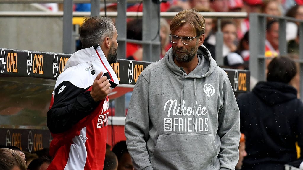 Jürgen Klopp und Marco Rose sind bei RB Leipzig nun wiedervereint.