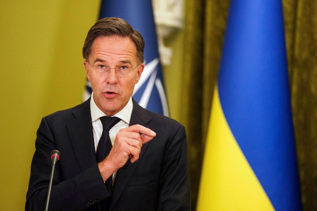 Nato-Generalsekretär Mark Rutte hat zurückhaltend auf den Wunsch der Ukraine reagiert, nun sofort eine bedingungslose Einladung in das Militärbündnis zu bekommen. (Archivbild)