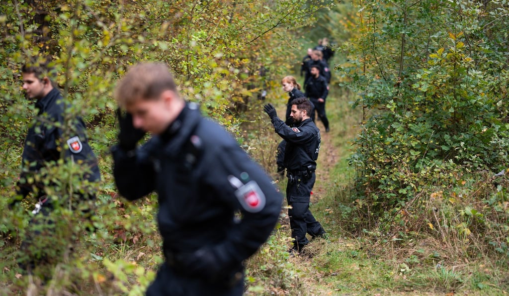 Ein 19 Jahre alter Student verschwindet, die Polizei sucht seit Tagen nach ihm - bislang vergeblich.