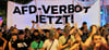 Immer wieder gibt es Proteste gegen die AfD, bei denen auch ein Verbot der Partei gefordert wird.