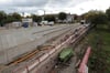 Blick auf die Baustelle am Ostufer der Alten Elbe in Magdeburg.