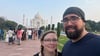 Christian und Juliane Brych aus Bernburg besuchten auch das weltberühmte Mausoleum Taj Mahal am Rand der indischen Stadt Agra.