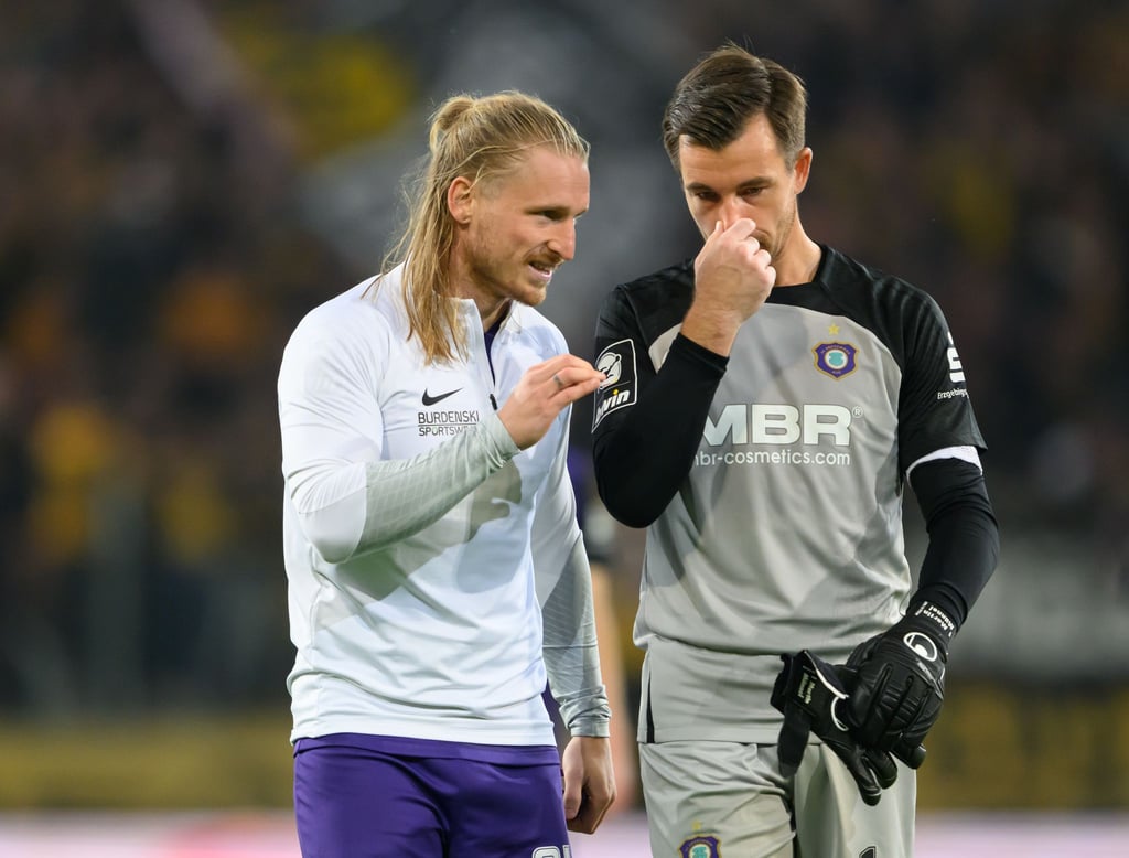 Erzgebirge Aue verliert bei Waldhof Mannheim.