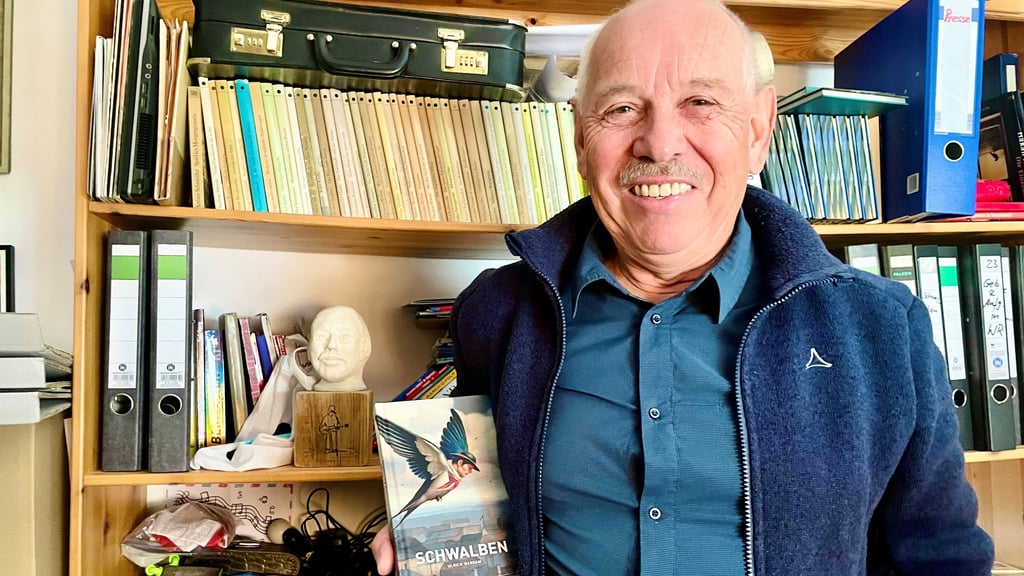 Der Wernigeröder Ulrich Hardam hat ein neues Buch veröffentlicht. Seine Erzählung "Schwalben" ist im Spelhus Verlag erschienen.