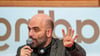 Der Bestsellerautor Roberto Saviano hat auf der Frankfurter Buchmesse seine Kritik an der rechten Regierung Italiens bekräftigt.