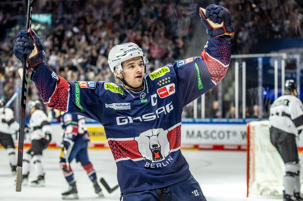 Nationalspieler Wissmann sorgte mit seinem Treffer in der Overtime für den Sieg der Berliner in Wolfsburg.