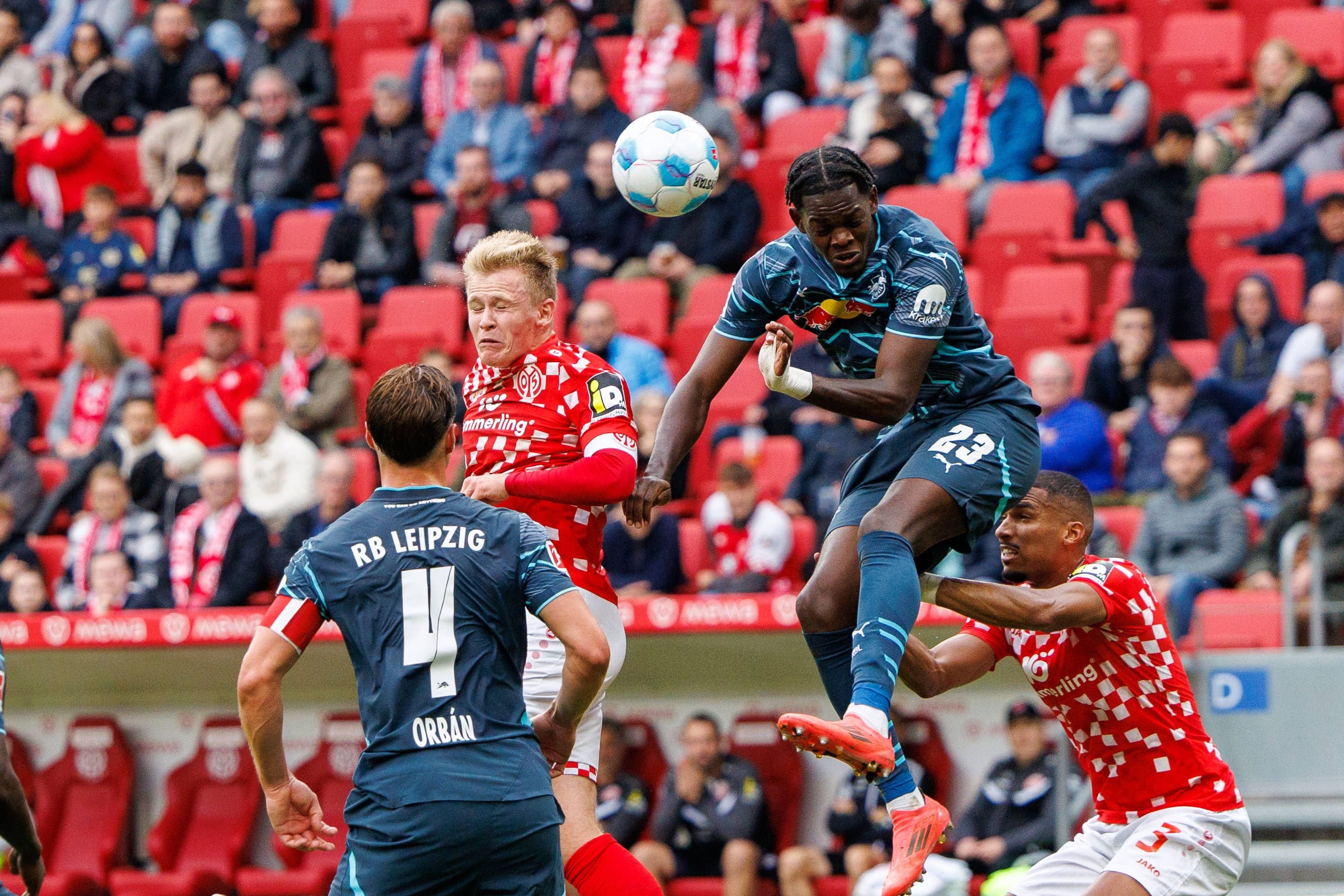 RB Leipzig: Neue Details zu Lukeba-Ausstiegsklausel enthüllt