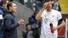 Niko Kovac (l) würde rückblickend anders mit Thomas Müller umgehen.