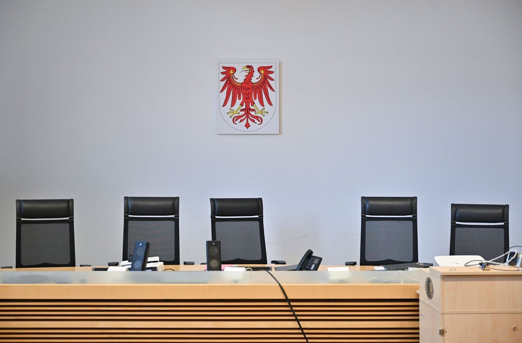 Ein 32-jähriger Mann ist am Landgericht in Frankfurt (Oder) zu einer lebenslangen Haftstrafe verurteilt worden.