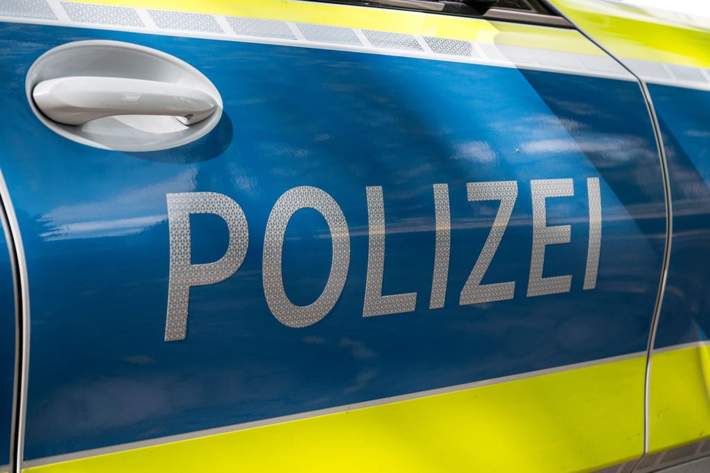 Die Polizei sucht nach einer 36-Jährigen, die ohne ihr Baby aus einem Feriendorf in Thüringen verschwunden ist. (Symbolbild)