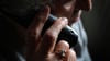 Mit perfiden Lügen wollten Telefonbetrüger am Donnerstag ahnungslose Menschen in Halle täuschen.