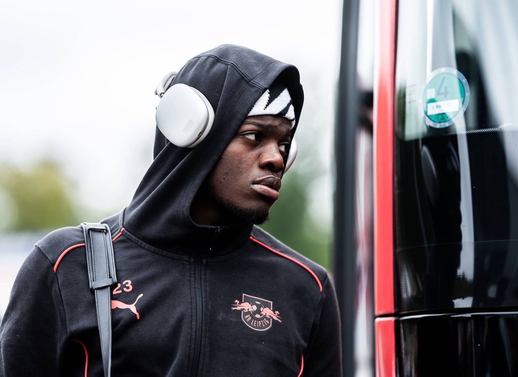 Castello Lukeba hat seinen Vertrag mit RB Leipzig vorzeitig verlängert.