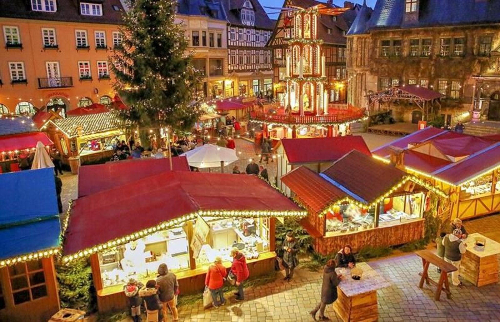 weihnachtsmarkt-quedlinburg-2024-termine-ffnungszeiten-programm-parken