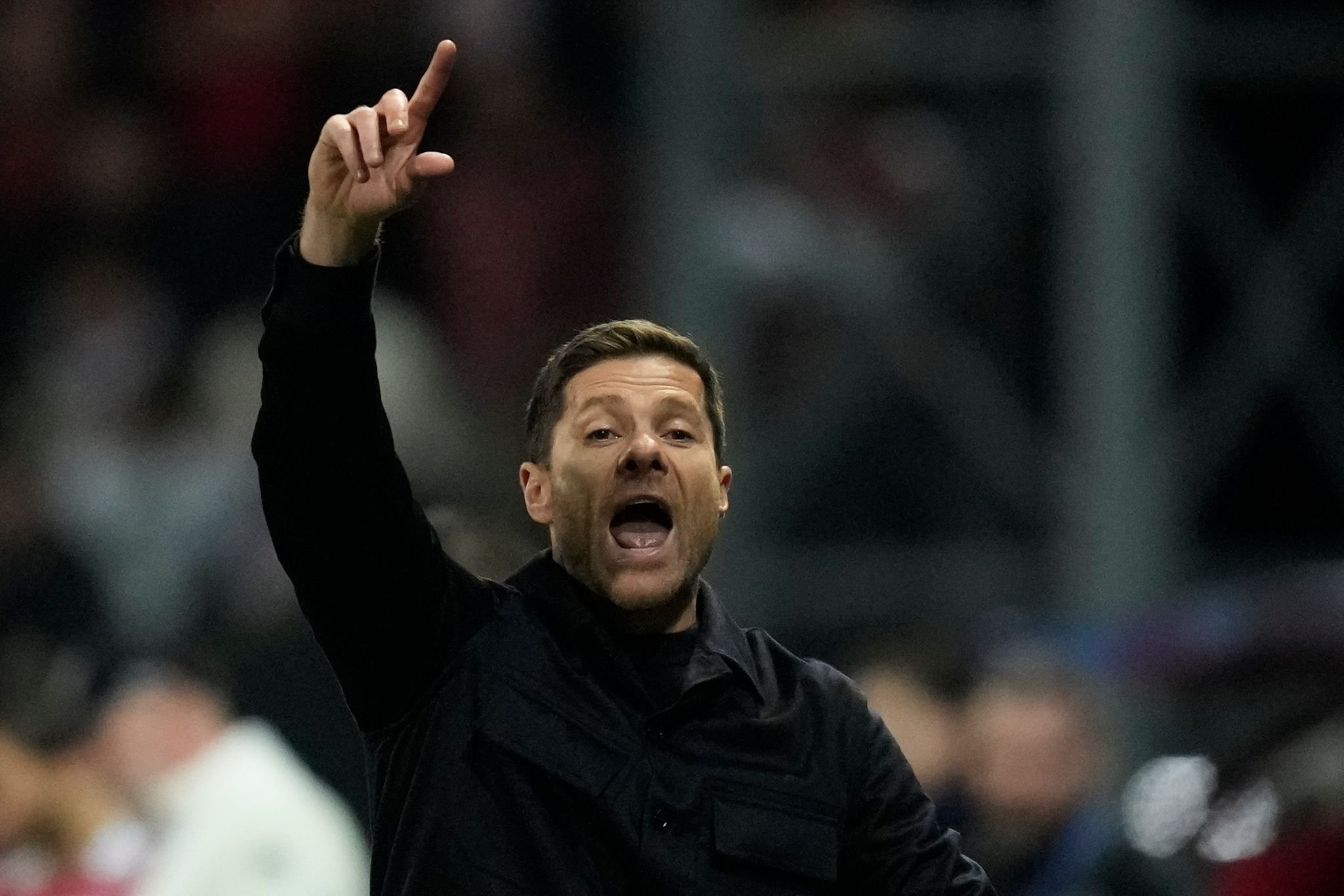 Champions League Hofmann mit seiner Premiere zufrieden Adli droht Pause