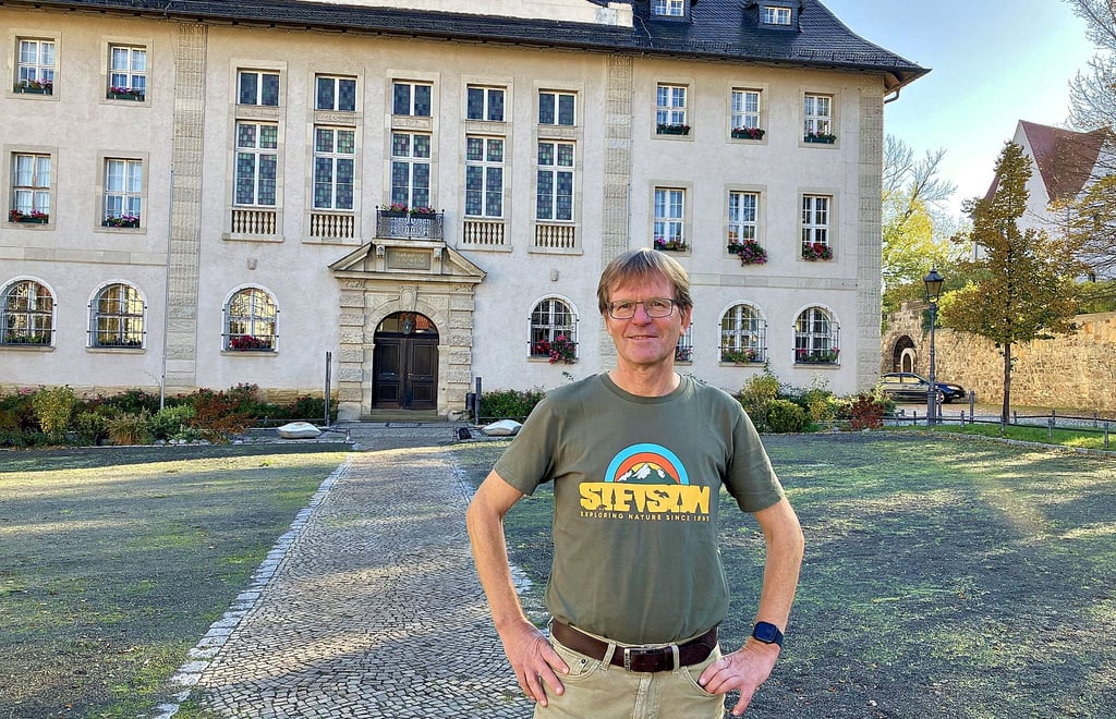 Steffen Reuß ist der Klimaschutzmanager für Ballenstedt. Bis 2026 soll er für die Stadt ein Klimaschutzkonzept erstellen und aufzeigen, wie in der Stadt Energieverbrauch und Treibhausgas-Emissionen verringert werden können.