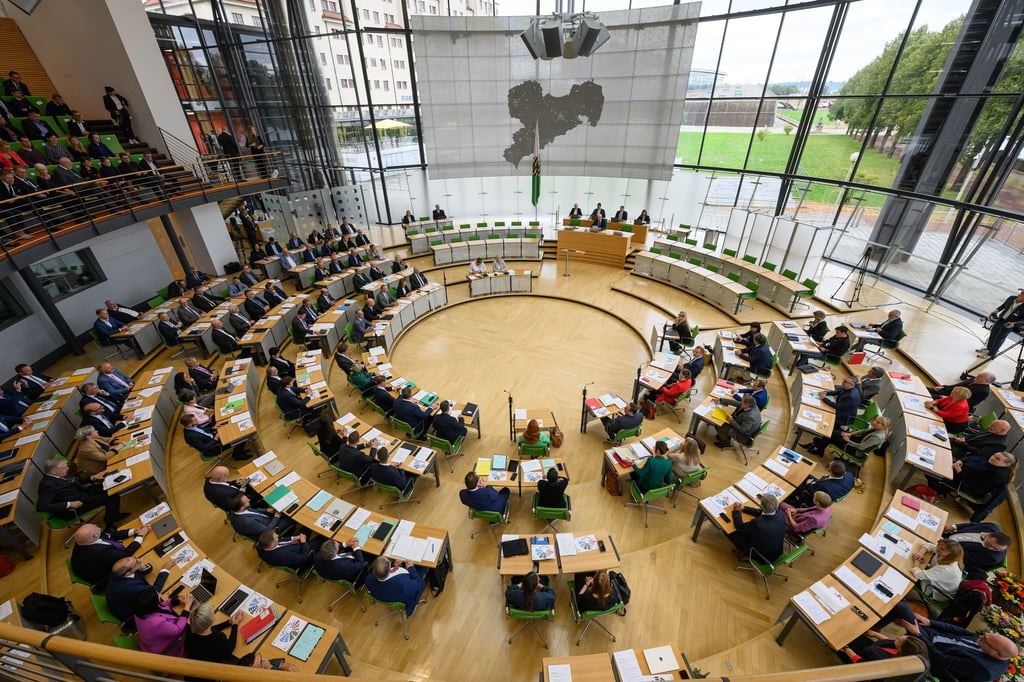 Sachsen Landtag stimmt am Freitag über zwei Anträge für Untersuchungsausschüsse zur Corona-Politik ab. (Archivbild)