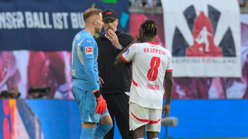 Muss plötzlich raus: Peter Gulacsi.