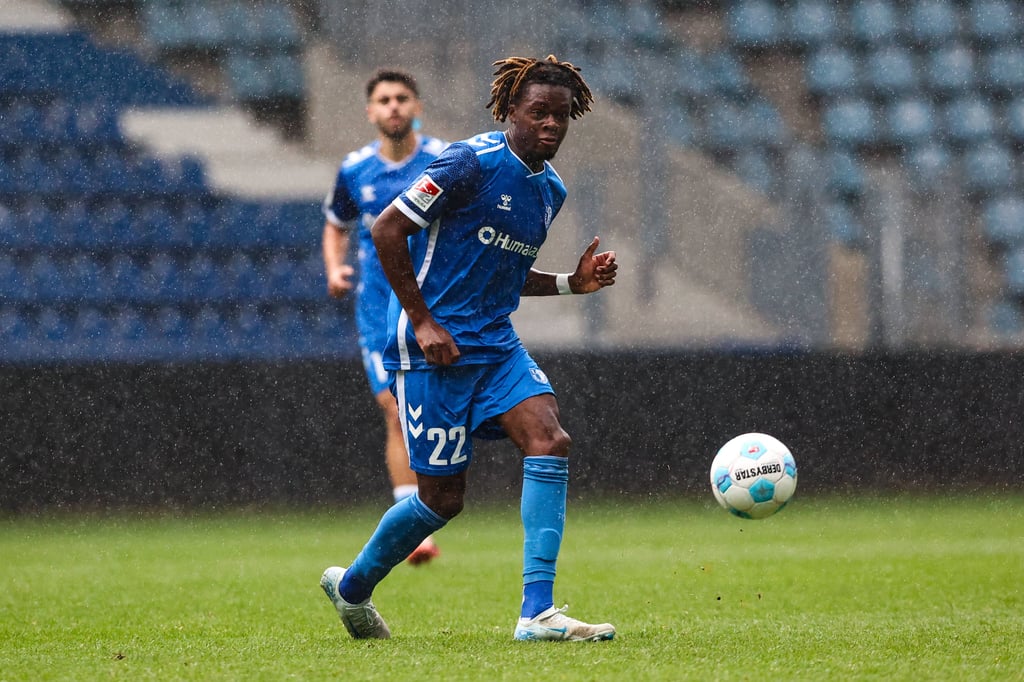 Pierre Nadhombe spielte am Samstag für die U23 vom FCM gegen RSV Eintracht und verlor 0:2.