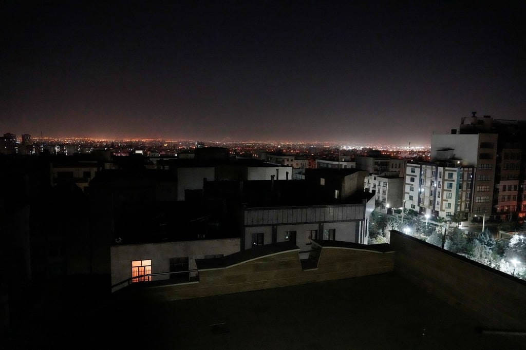 Ein Blick auf die iranische Hauptstadt Teheran am frühen Samstag.