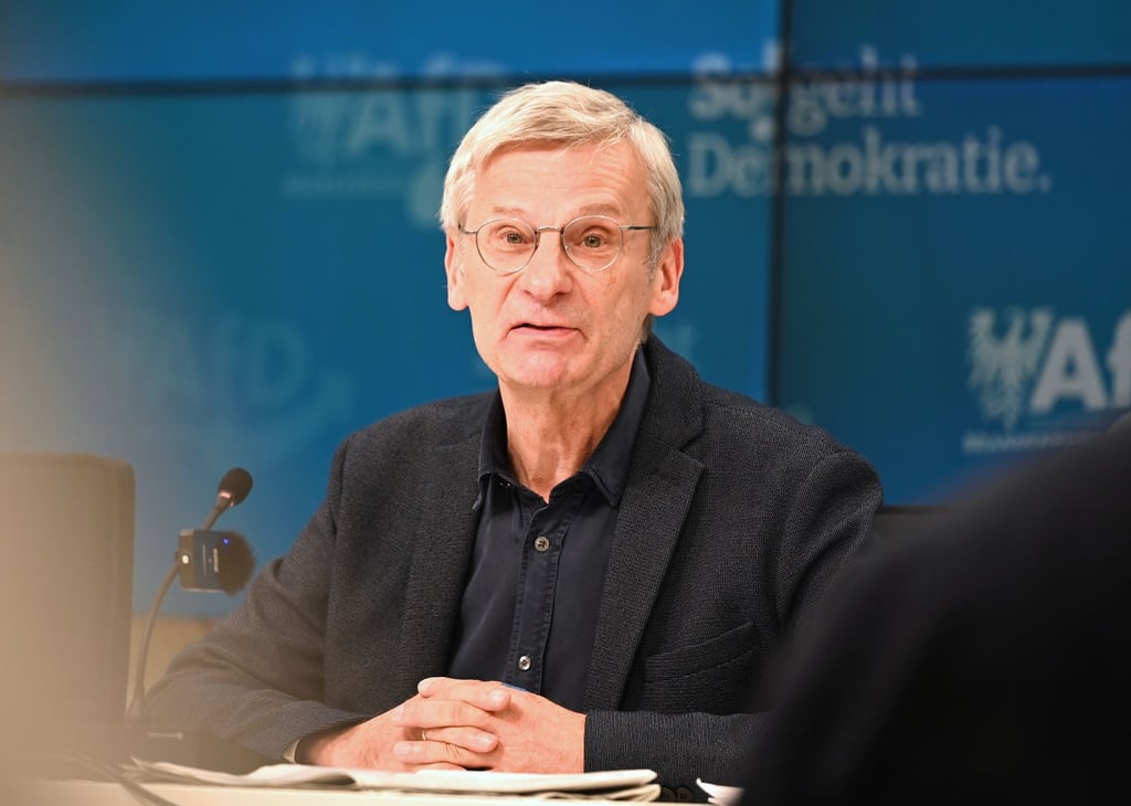 Die AfD hält das Sondierungspapier von BSW und SPD für unkonkret.