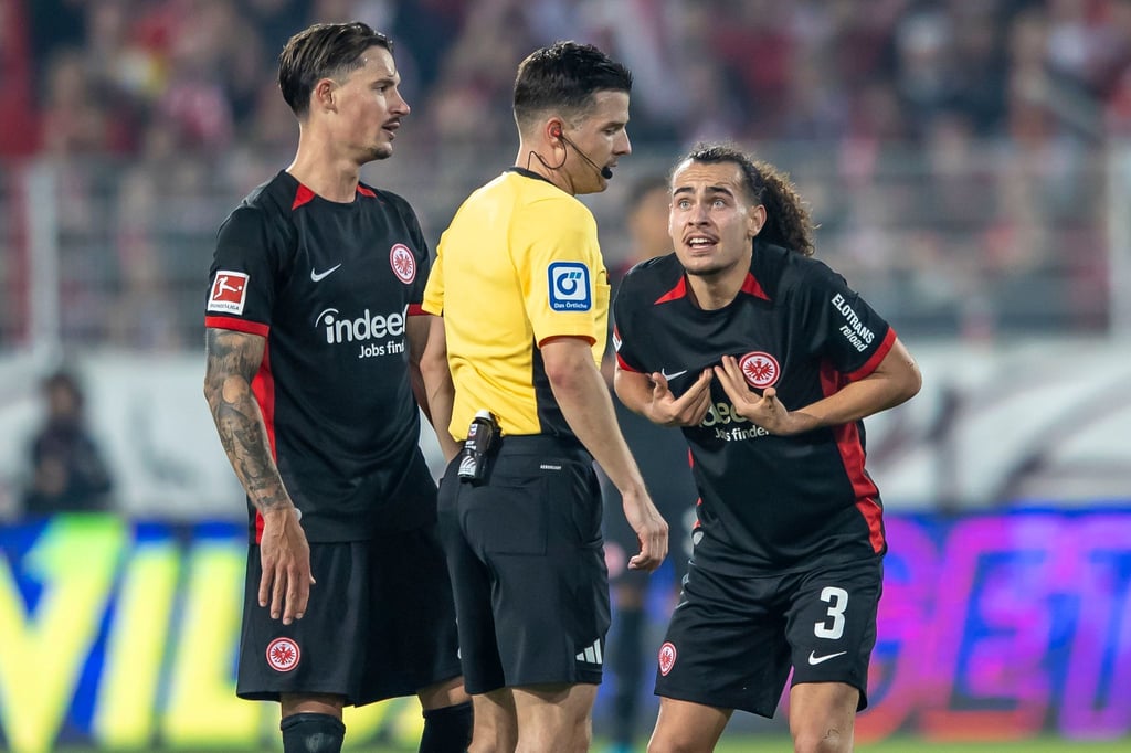 Arthur Theate bleibt gesperrt.