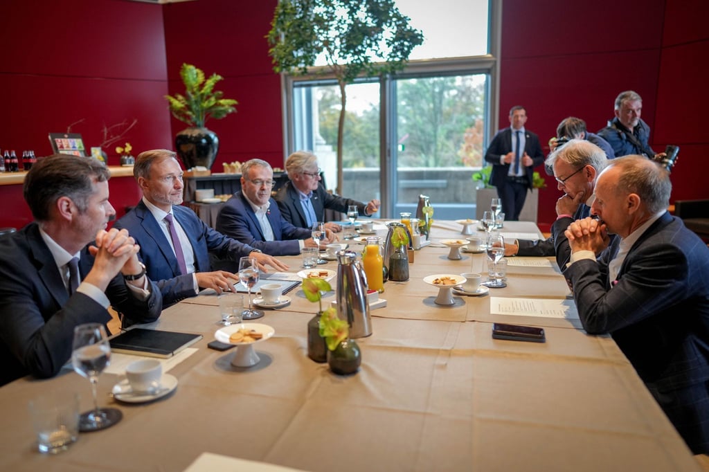 Ein Gegengipfel zum Industriegipfel im Kanzleramt.