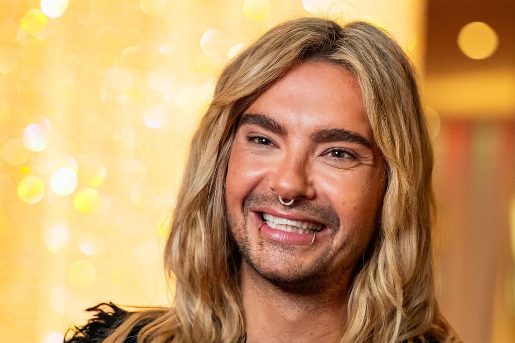 Sänger Bill Kaulitz wird auf der Halloween-Party von Heidi Klum zum Universum.