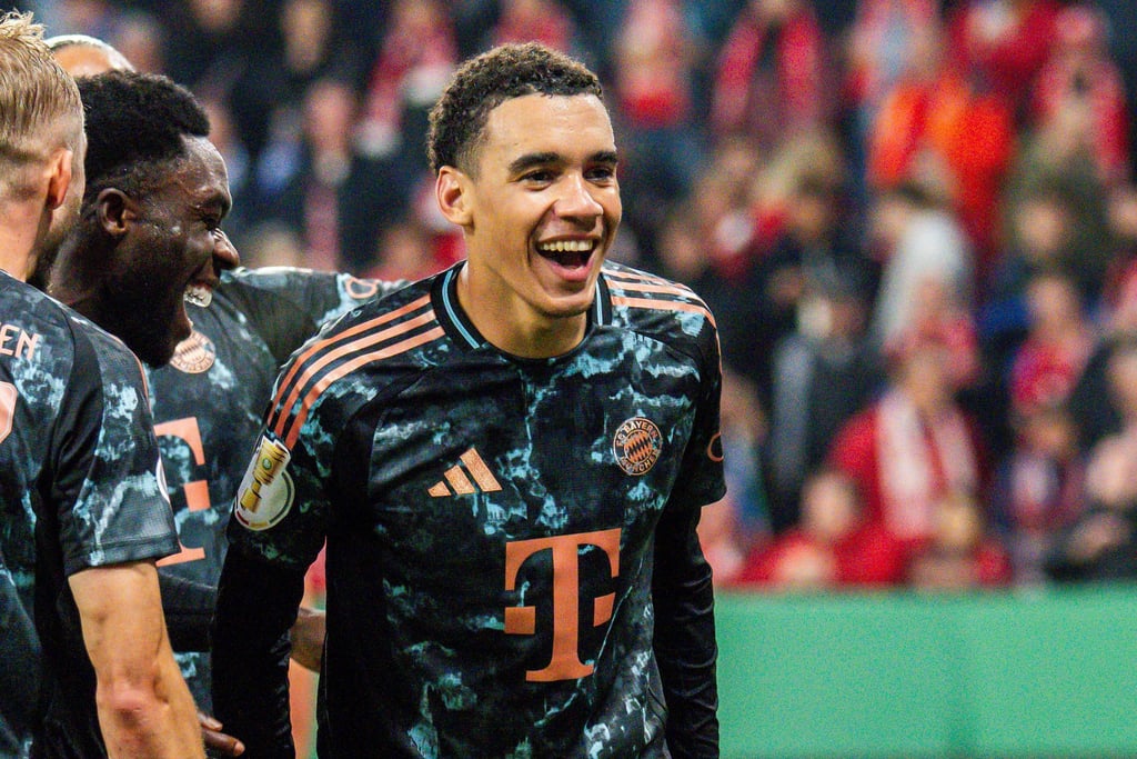 Jamal Musiala erzielte beim 4:0-Sieg des FC Bayern in Mainz drei Tore.