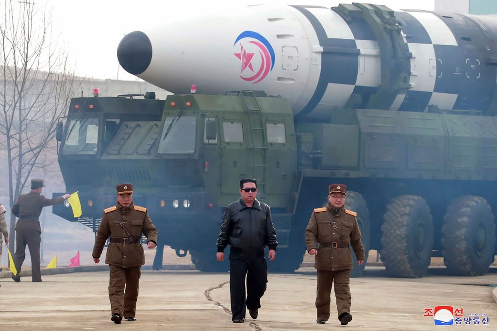 Nordkoreas Machthaber Kim hat die militärische Zusammenarbeit mit Russland rasant ausgebaut.