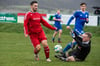 Benjamin Hackbart (l.), hier in einem früheren Spiel gegen Freyburg, erzielte in der 88. Minute gegen Bad Kösen noch den Ausgleich für den ESV Herrengosserstedt.