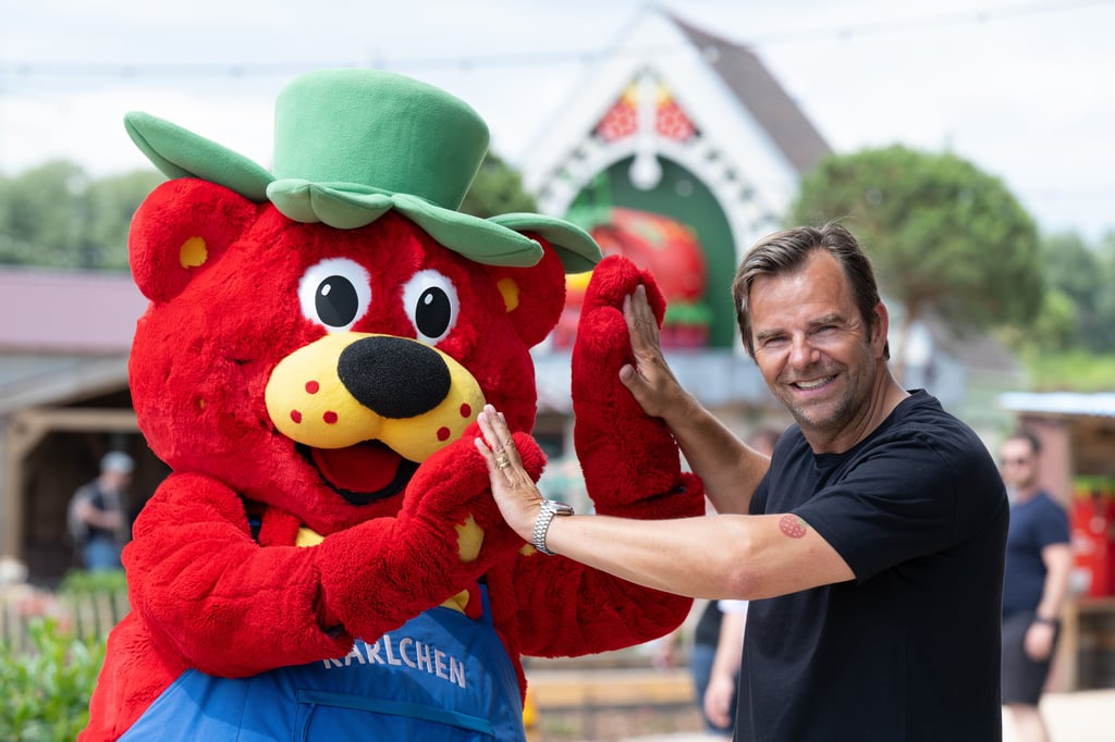 In Karlchen mit seinem Chef Robert Dahl.