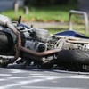 Die Polizei muss die Abläufe eines schweren Unfalls zwischen Pkw und Motorrad im Saalekreis aufklären.&nbsp;