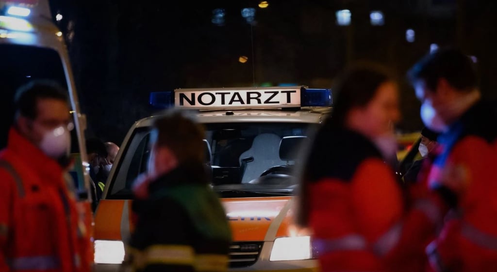 Bei einem Unfall ist eine Frau zwischen Grimma und Trebsen tödlich verletzt worden.
