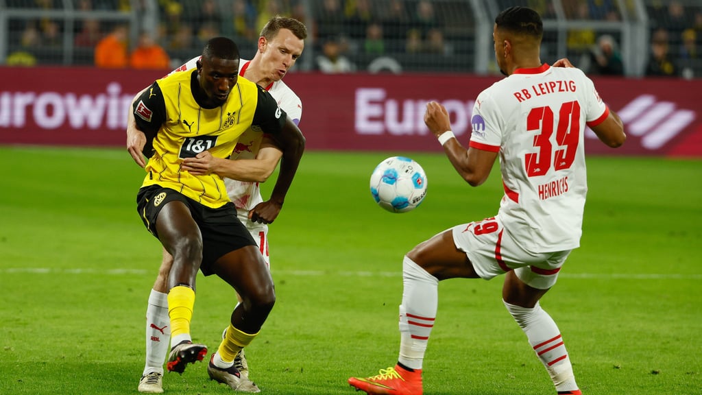 Fraglich: Lukas Klostermann und Benjamin Henrichs.