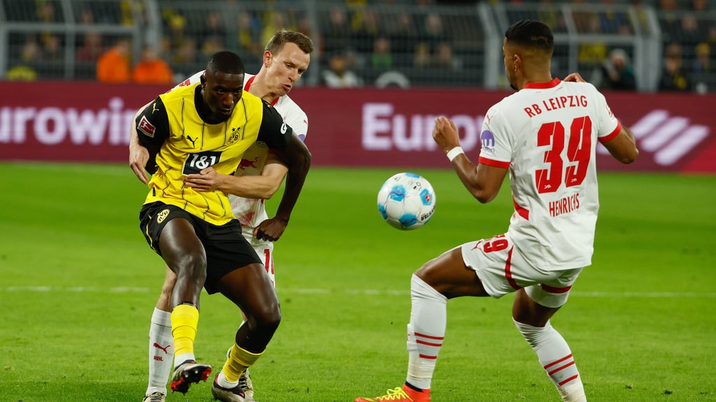 Fraglich: Lukas Klostermann und Benjamin Henrichs.