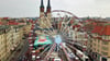 Weihnachtsmarkt und Winterzauber in Halle: Das Riesenrad muss in diesem Jahr an einen neuen Standort umziehen.