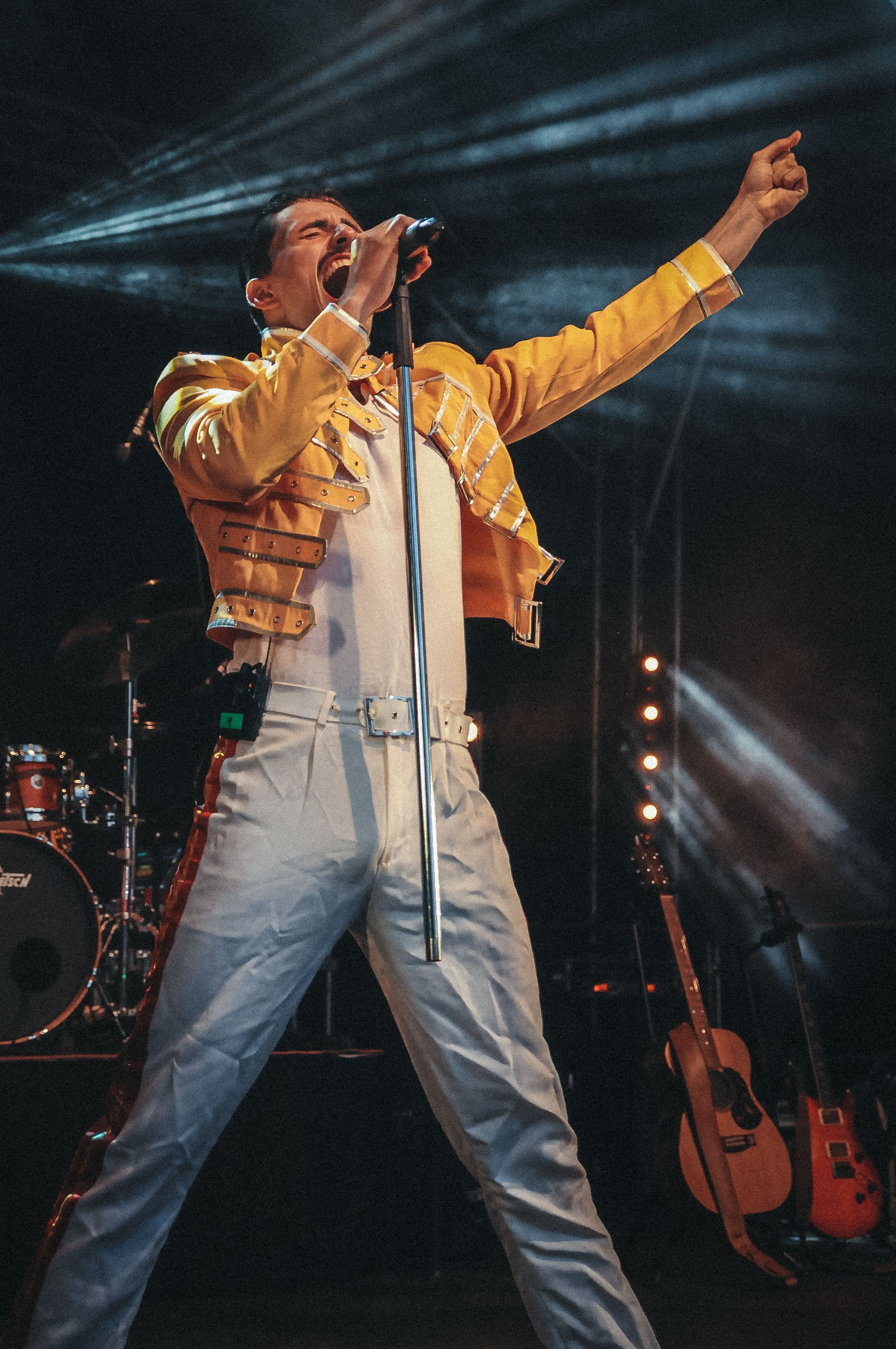 Gewinnspiel: 1 x 2 Karten für die Veranstaltung The Music Of Queen Live - Mit Valentin Findling - Europa-Tour 2027 am 03.09.2027 | 20 Uhr | MDCC Parkbühne im Elbauenpark | Tessenowstr. 7 | MAGDEBURG