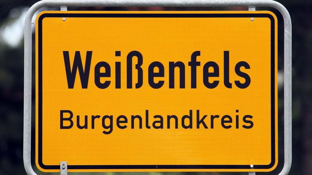An der A9 bei Weißenfels soll ein Gewerbegebiet auf fast 400 Hektar Fläche entstehen.