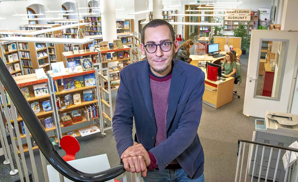 Tom Weiß ist der neue Bibliothekschef in Dessau-Roßlau.