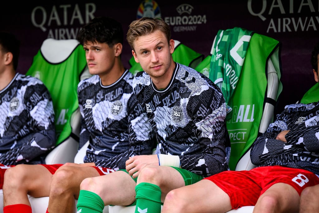 Meist musste Union-Keeper Frederik Rönnow (M) in der dänischen Nationalmannschaft auf der Bank Platz nehmen.
