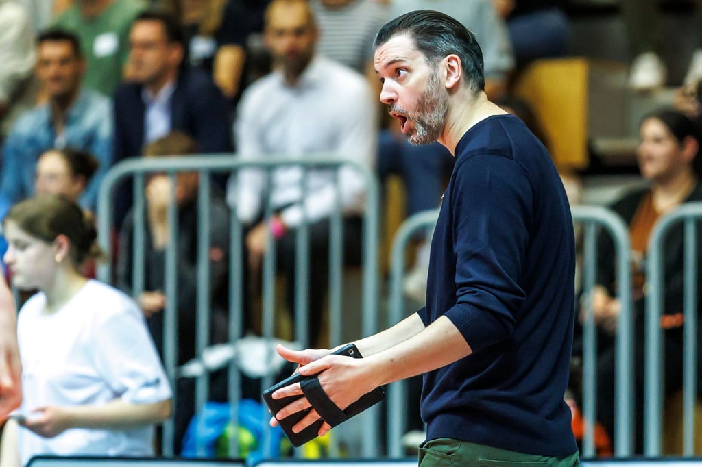 Die Netzhoppers KW gewinnen ihr zweites Spiel in der Bundesliga.