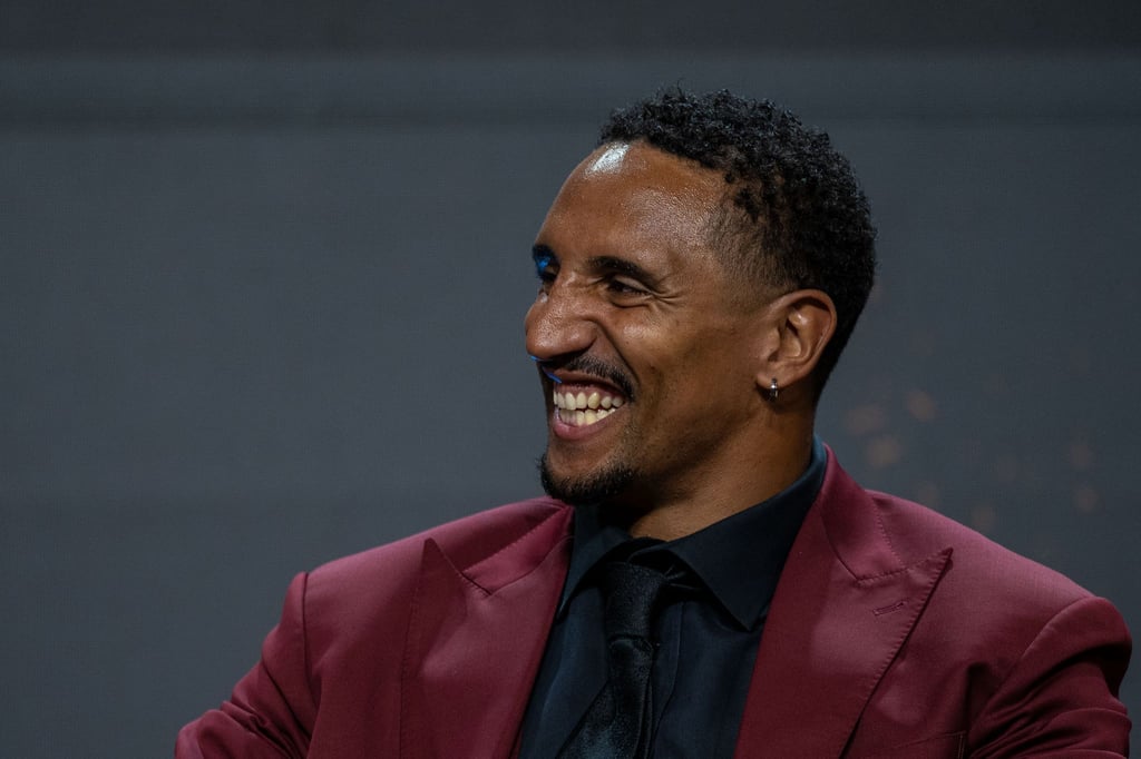 Jakob Johnson erlebt eine wilde NFL-Saison - sein Lachen verliert er deswegen aber nicht.
