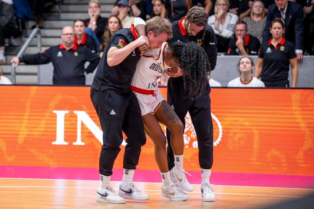 Spielmacherin Alexis Peterson hat sich gegen Griechenland am Knöchel verletzt.