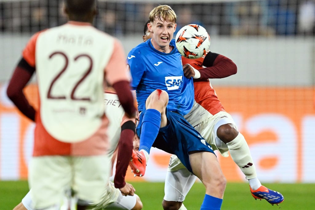 Schwieriges Durchkommen: Hoffenheims Talent Max Moerstedt.