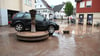 Das Hochwasser im Juni dieses Jahres hat in Ruderberg (Baden-Württemberg) ein Auto weggespült. (Archivbild)