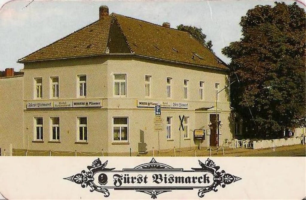 Eine alte Postkarte des früheren "Fürst Bismarck".